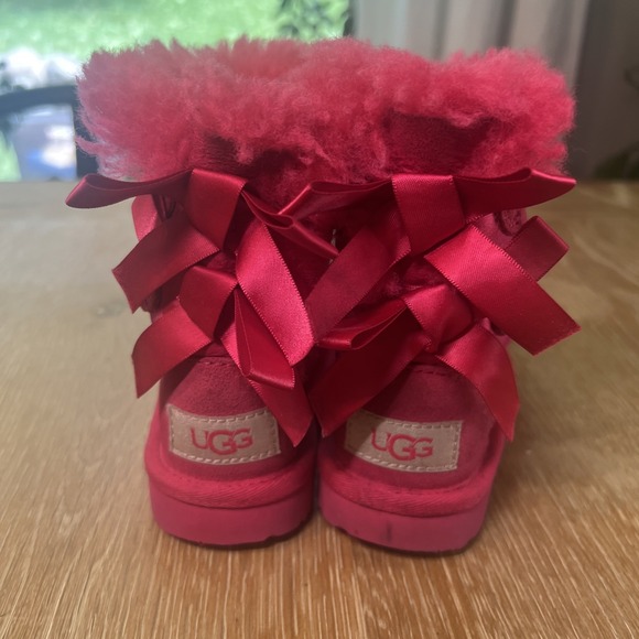 UGG Toddler Sz 6 Pink Bailey Bow Boots Booties - Picture 2 of 8